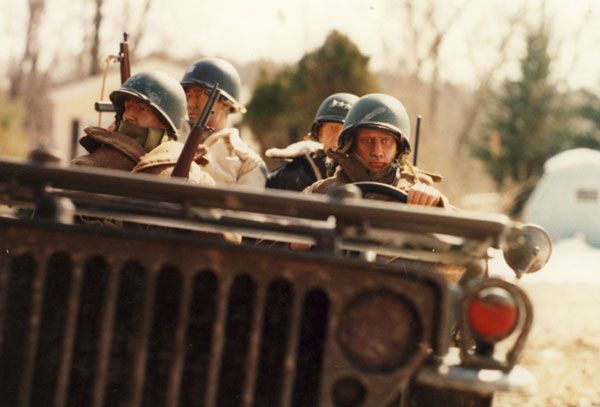  http://tbecolumn.wordpress.com/2011/05/22/marwencol-a-model-wwii-era-town-is-the-backdrop-for-an-unfolding-narrative/