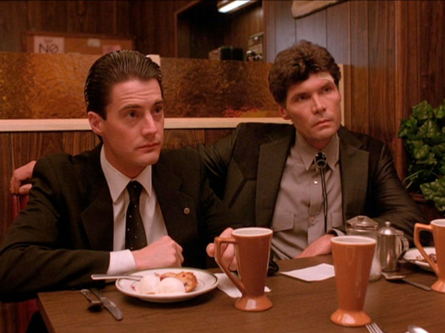 twin-peaks-the-double-r-diner-1