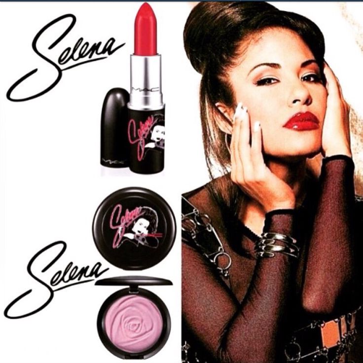 piosenkarka Selena ubrana w czarną bluzkę z czerwoną szminką na ustach oraz pomadka i cień do powiek