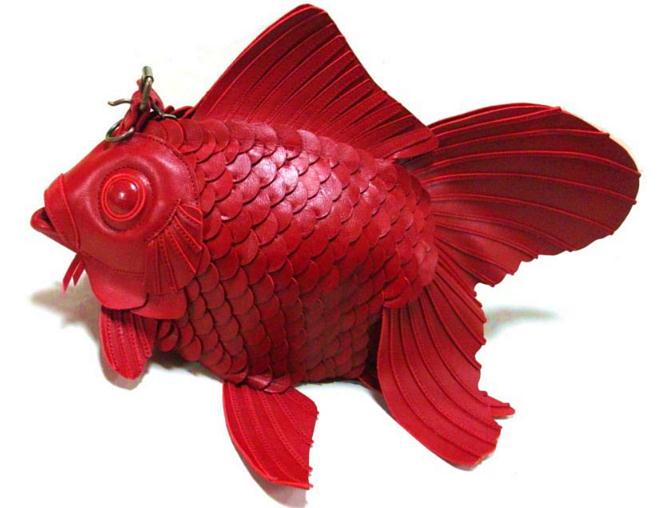 duża czerwona ryba
