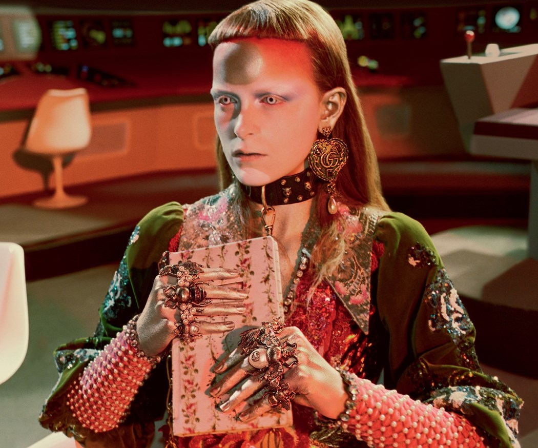 3 4 Najnowsza kampania Gucci: ukłon w stronę vintage science-fiction