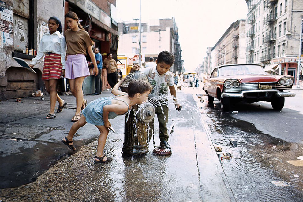 17 Jak wyglądały nowojorskie ulice i społeczeństwo w latach 70-tych?
