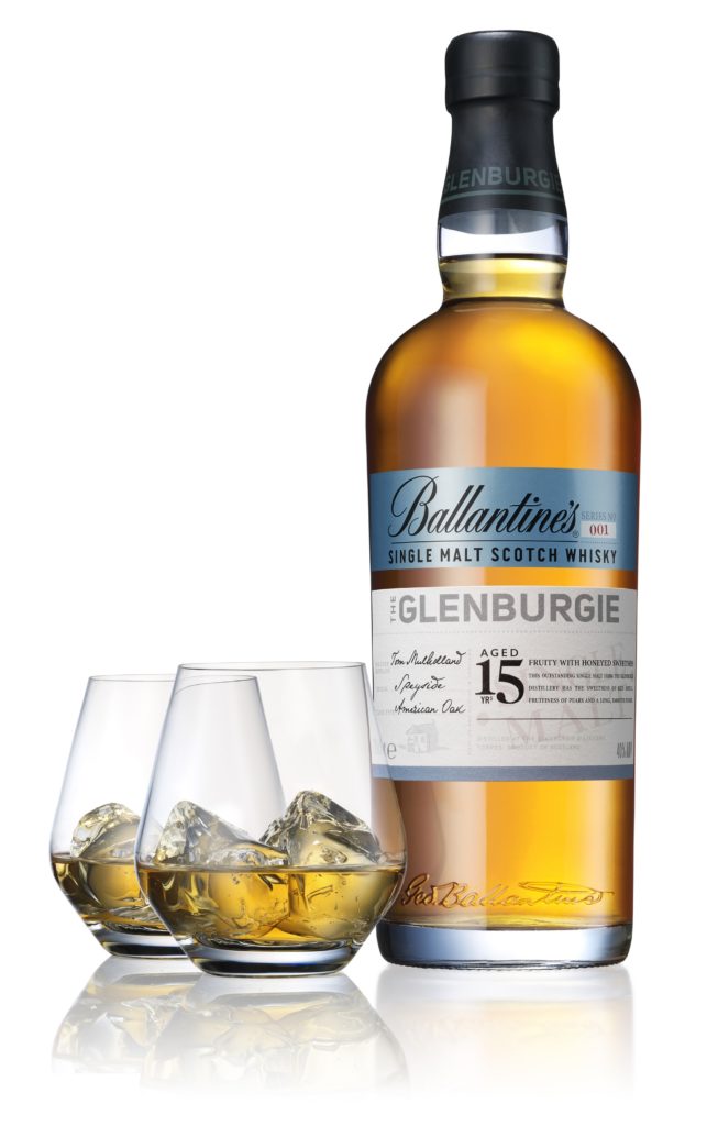 Glenbergie with Glasses Ballantine’s odkrywa swoją największą tajemnicę: whiskey single malt