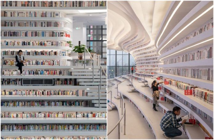 Wnętrze biblioteki w Chinach