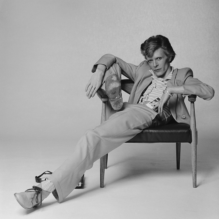 06 Sesja zdjęciowa przedstawiająca wycieńczonego od kokainy Davida Bowiego