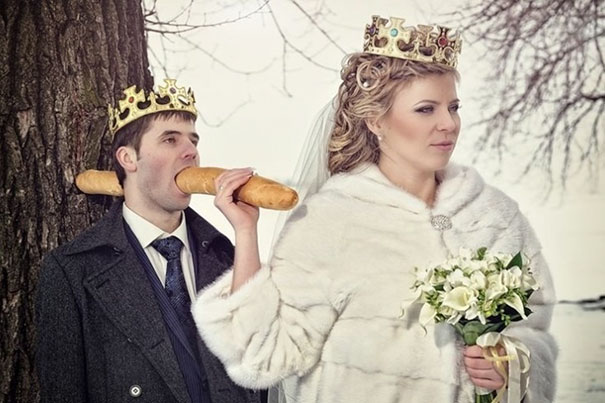 funny weird russian wedding photos 106 5ac4794949b1a 605 Romantyzm w Rosji: 20 najgorszych zdjęć ślubnych