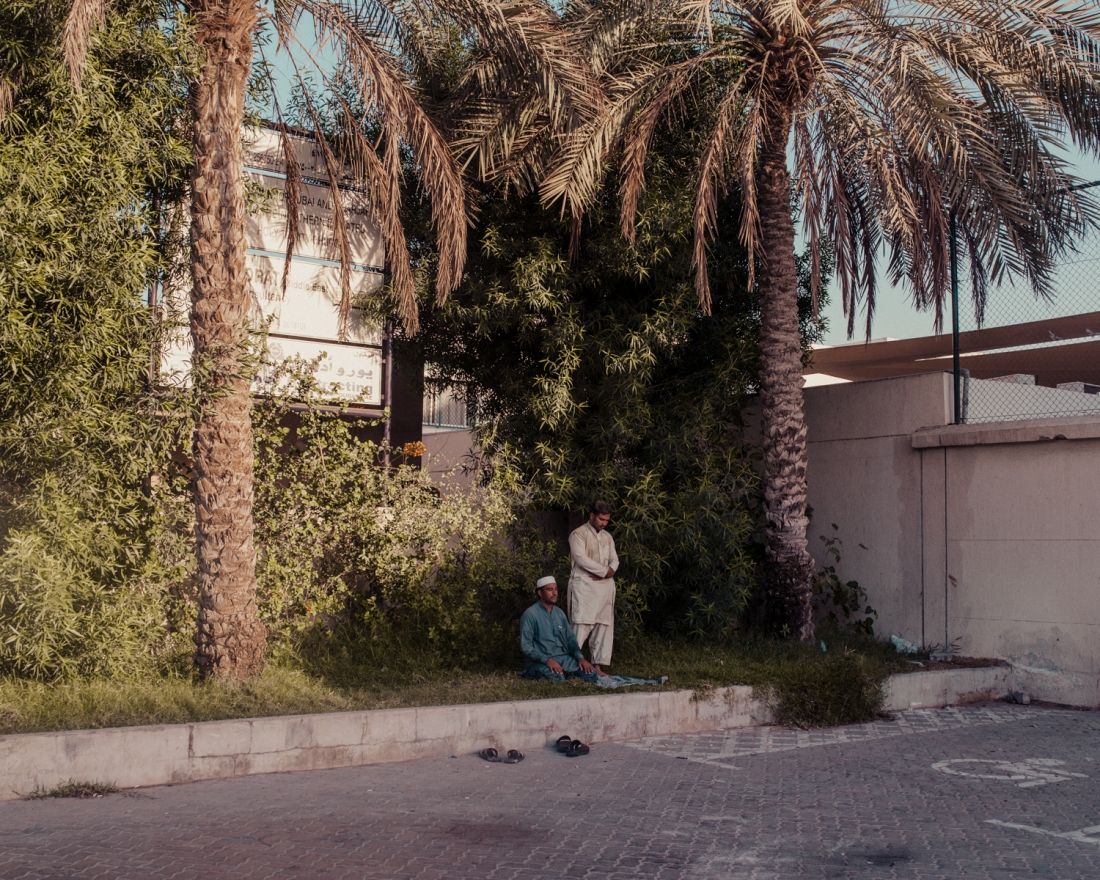 13 Fotograf pokazał w swojej serii zdjęć jak wygląda życie w Dubaju
