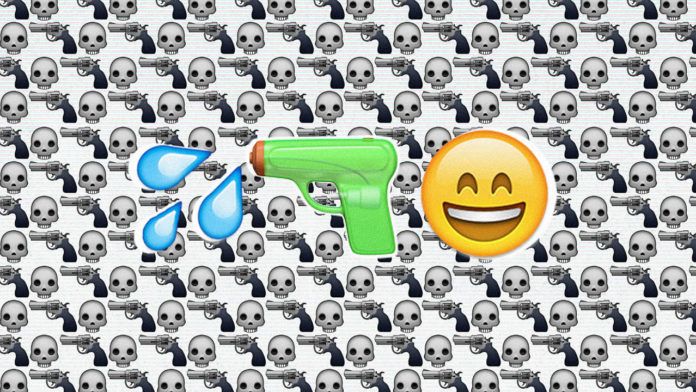 Ikony emoji przedstawiające broń, wodę i usmiechniętą buźkę