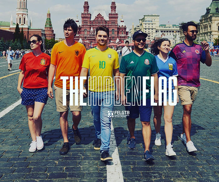 secret pride photos lgbtq flag football world cup lola mullenlowe russia 19 5b45a8eb402c7 700 Projekt „Ukryta Flaga” przeciwko dyskryminacji LGBTQ w Rosji