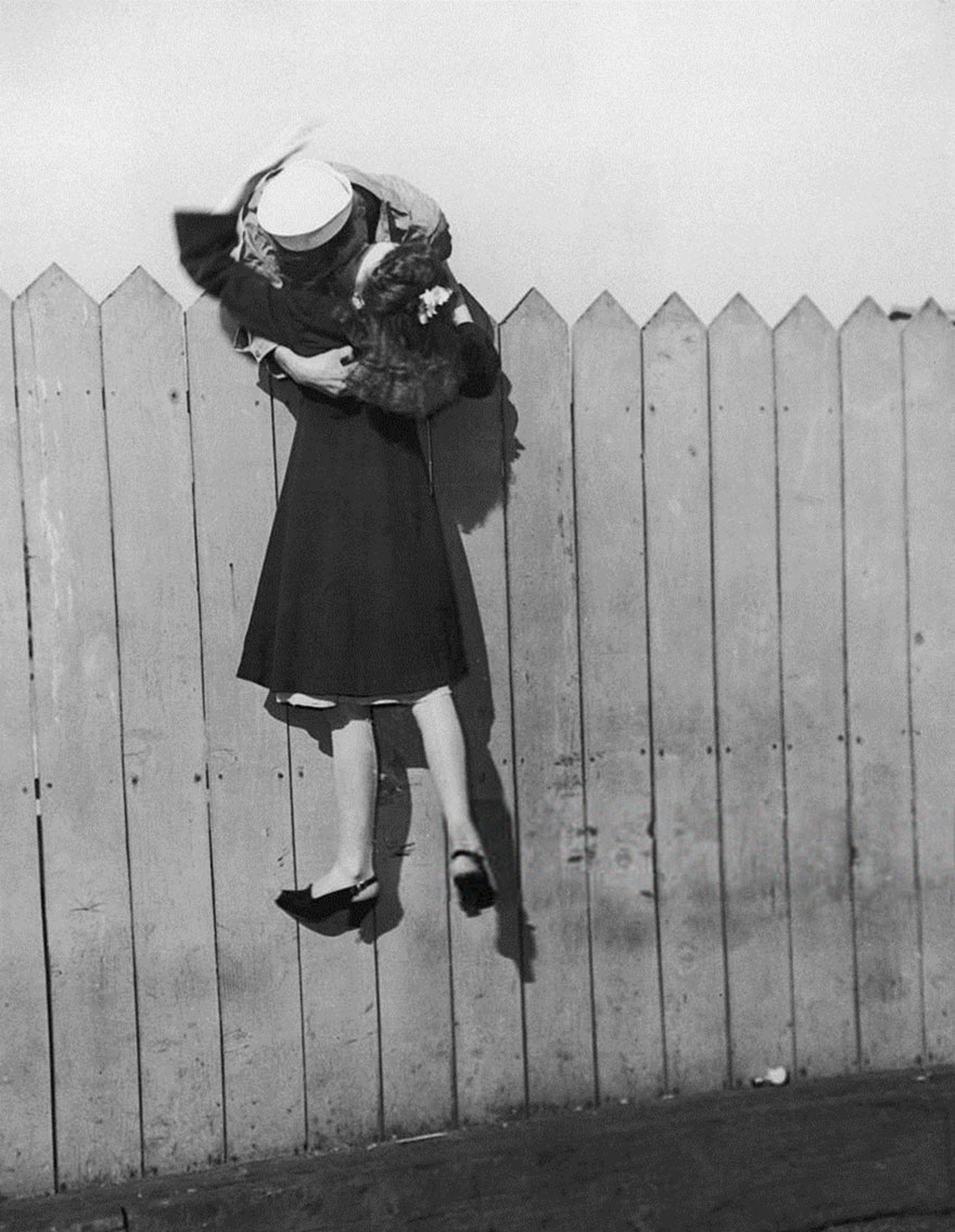 wartime love photos 015 1 Jak wyglądała miłość w czasach wojny?