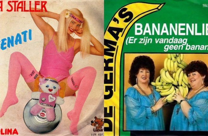 Dziewczyna w dziwnym różowym kostiumie i kobiety trzymające banany