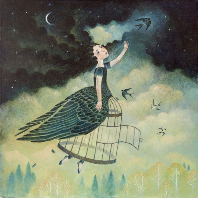 Na zdjeciu widzimy ilustracje dziewczyny ktorej wlosami sa czarne chmury i noc, jej sukienka to skrzydla ptakow wylatujace z klatki