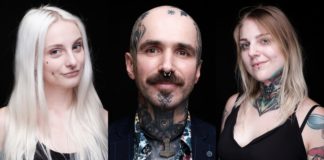 Trzy portrety osób z tatuażami na czarnym tle