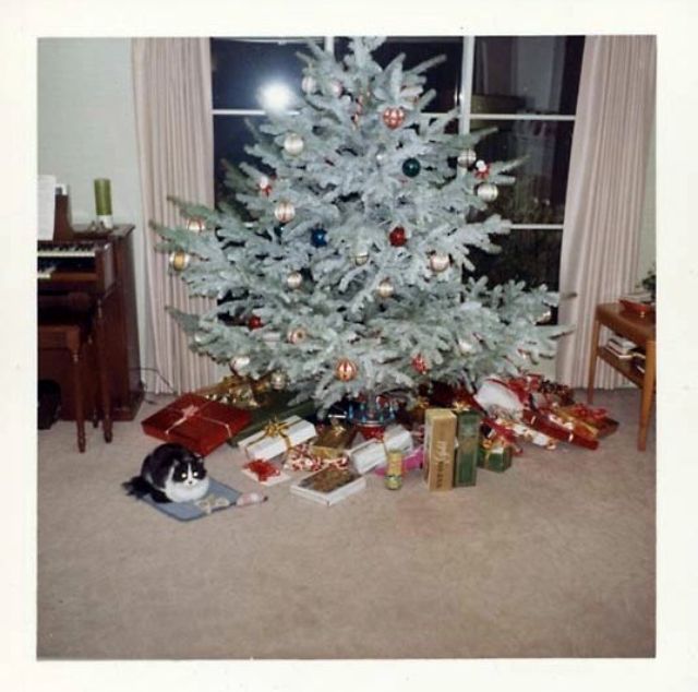 Christmas House Interior 1950s and 1960s 13 25 zdjęć pokazujących, jak wyglądały świąteczne dekoracje w latach 50. i 60.