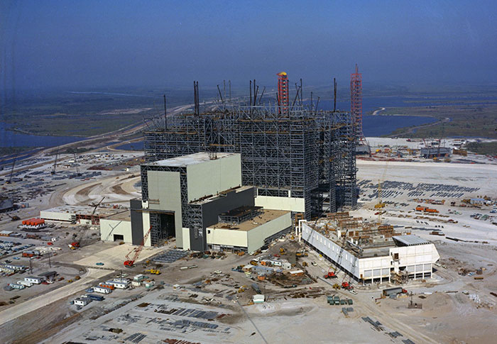 19 Vehicle Assembly Building And Launch Control Center Nasa In Florida U.s. 20 zdjęć kultowych obiektów, gdy były jeszcze w trakcie budowy