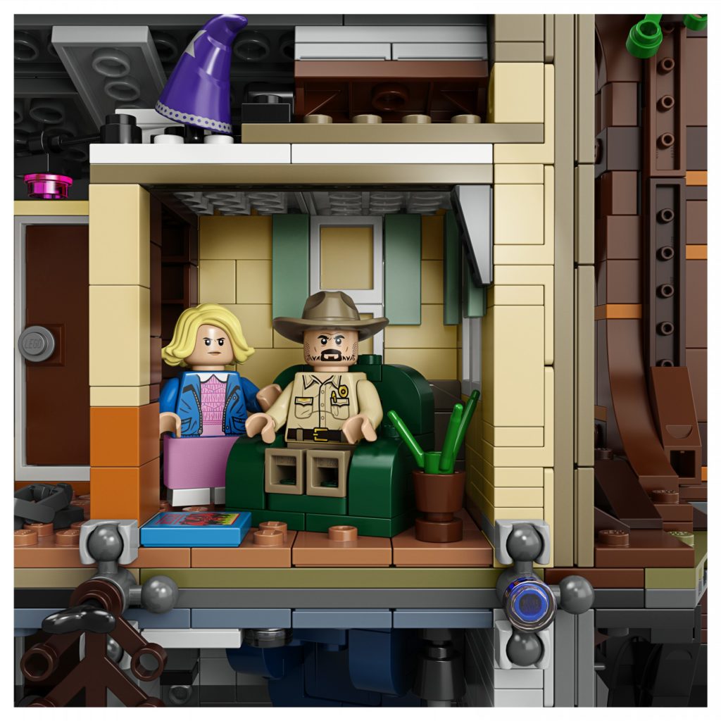 FormatFactory75810 Back 11 LEGO i Netflix przygotowali niespodziankę dla fanów „Stranger Things”. Kolekcjonerski zestaw „Druga Strona”
