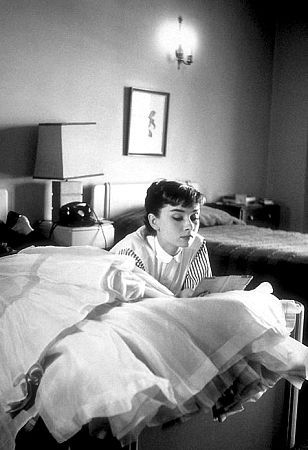 Jak damy vintage wypoczywały w hotelowych pokojach?