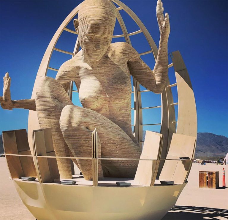 Rzeźby i instalacje które można zobaczyć na Burning Man 2019 5 Metamorfozy, zmiany, niepewność. Rzeźby i instalacje, które można zobaczyć podczas festiwalu Burning Man 2019