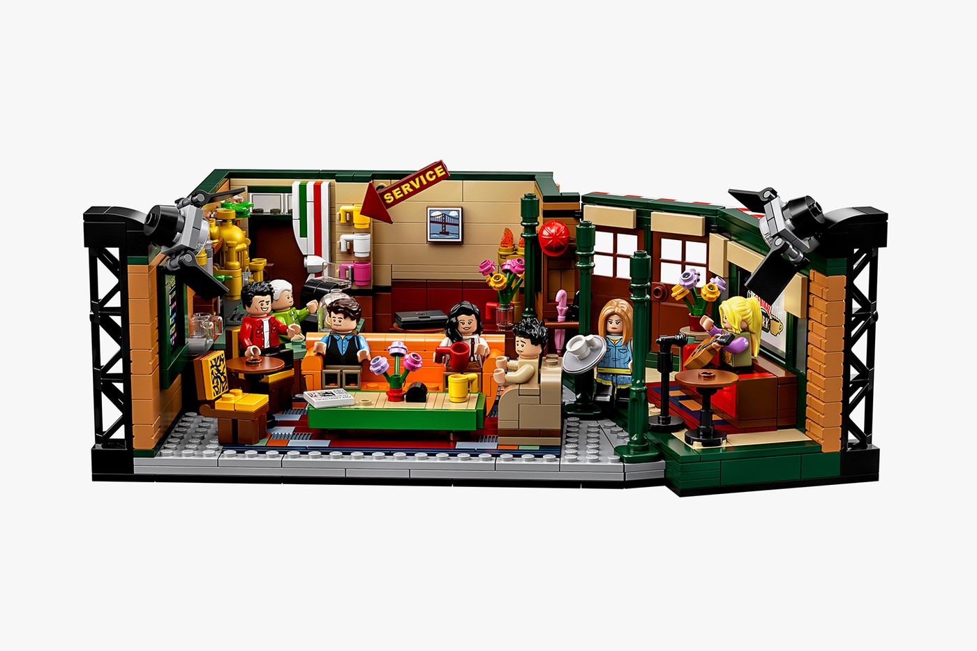 Serial „Przyjaciele” obchodzi 25 lecie. Z tej okazji LEGO przygotowało kolekcjonerski zestaw klocków 7 Serial „Przyjaciele” obchodzi 25-lecie. Z tej okazji LEGO przygotowało kolekcjonerski zestaw klocków