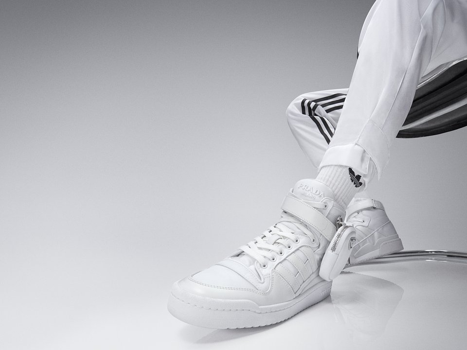 adidas-for-Prada-Re-Nylon-Magazyn-HIRO buty białe