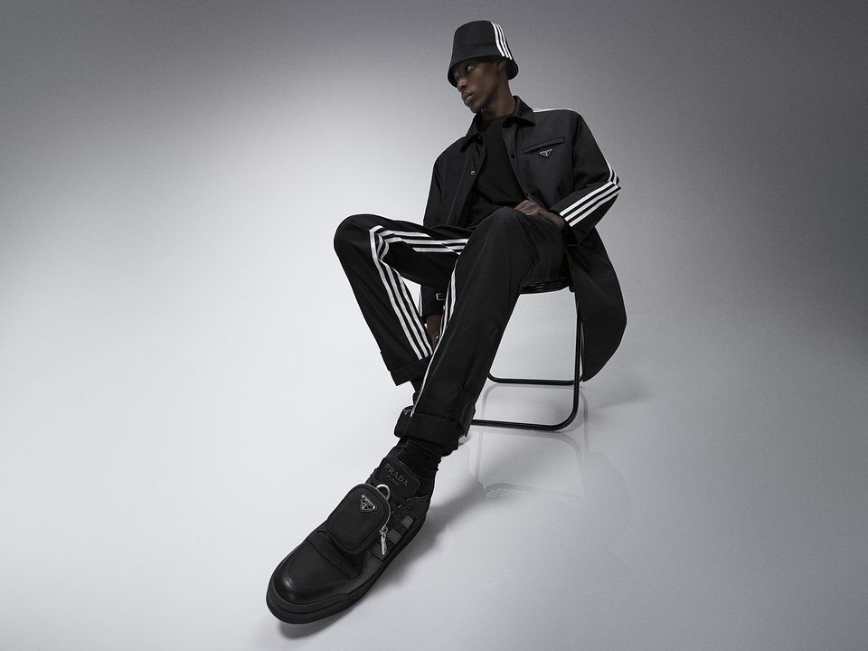 adidas-for-Prada-Re-Nylon-Magazyn-HIRO- total black full colour 